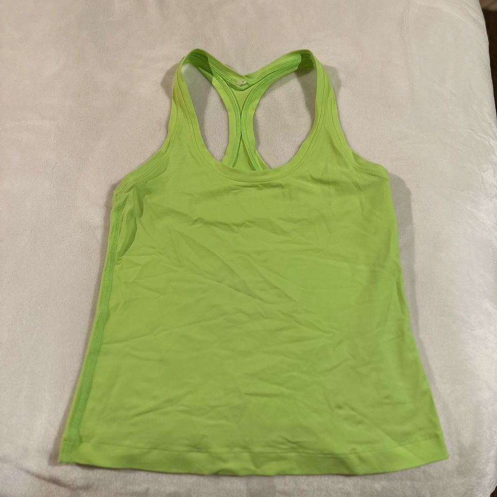 Women’s lululemon tank